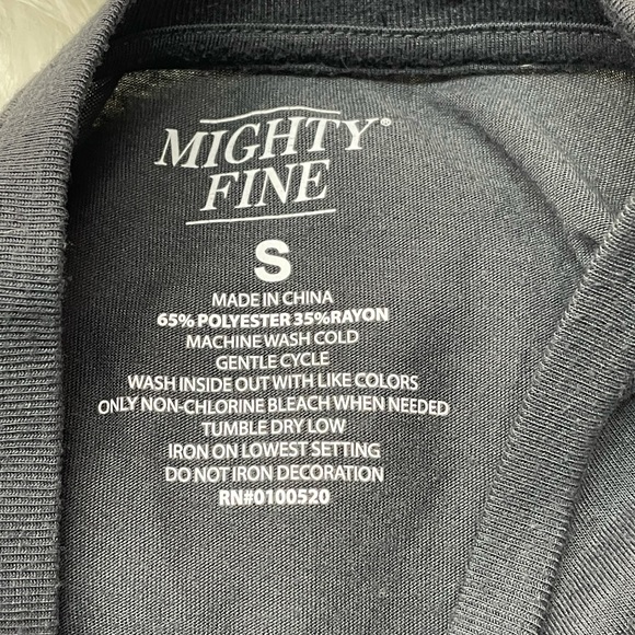 Sz Sm “You Are Limitless” Gray Tee 🪐✨ - Picture 6 of 6